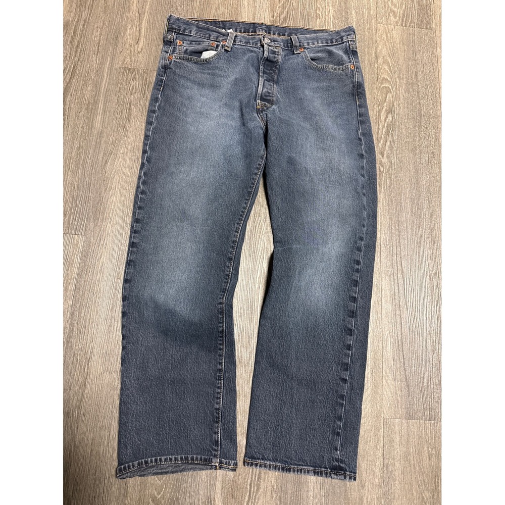 Levis 501 Original Fit Jeans Mens 35x30 Dark Wash Straight Leg Button Fly Denim